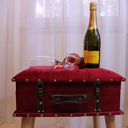 Lorenz Trastevere Hill