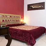 Lorenz Trastevere Hill Гостевой дом Рим