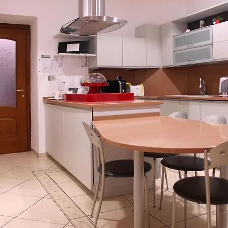 Lorenz Trastevere Hill 4* 로마