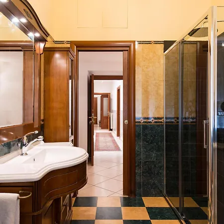 Lorenz Trastevere Hill 4* 로마